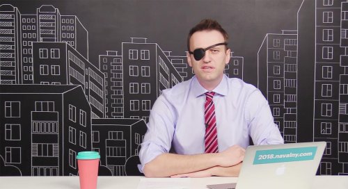 Навальный рассказал о операции на правый глаз