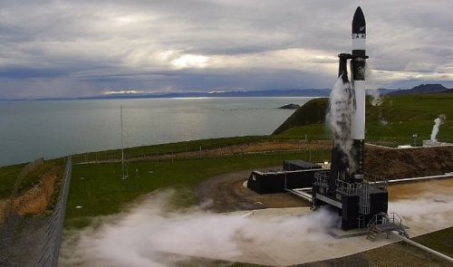 С частного космодрома в Новой Зеландии впервые запустили ракету