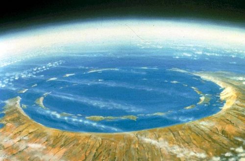 Ученые раскрыли тайну природы кратеров в Баренцевом море