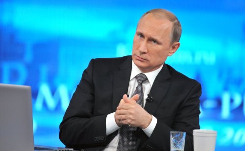Путин: Крым присоединился к России из-за нежелания жить с националистами