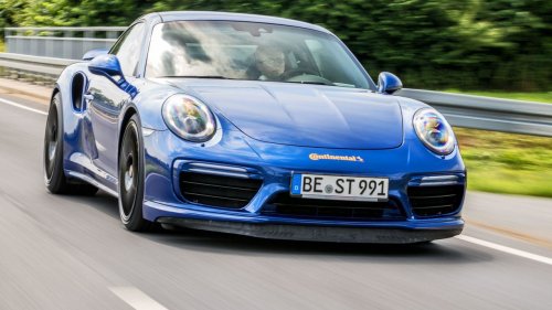 Тюнинговый Porsche 911 Turbo S разогнали до 344 км/ч
