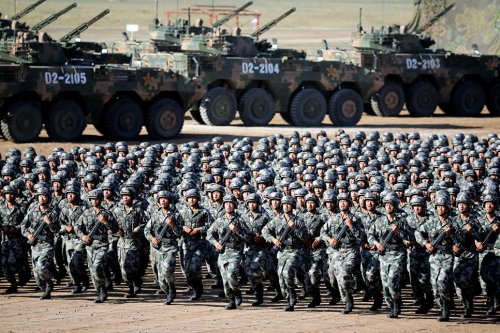 В Китае прошел парад в честь основания армии