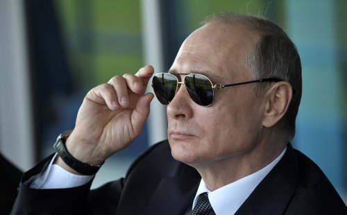 83% опрошенных россиян одобрили работу Путина