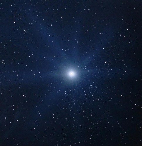Ученые нашли уникальную звезду , которая может быть источником жизни в космосе