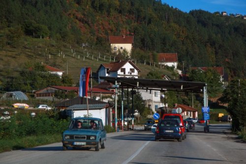 В Косово задержаны российские туристы за незаконное пересечение границы