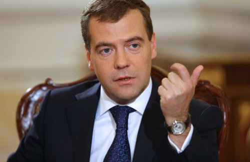 Дмитрий Медведев обязал ведомства к охране экологии и природы на Волге