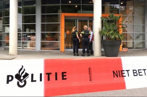 В Нидерландах неизвестный захватил заложников в здании радиостанции