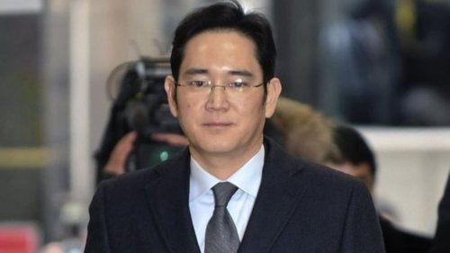 Президент Samsung Group приговорён к 5 годам заключения в обвинении за коррупцию