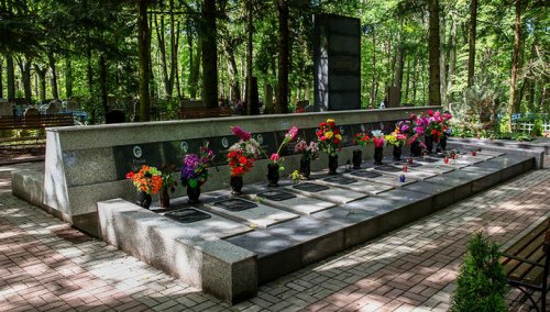 Неизвестные осквернили памятник советским воинам в Мадриде