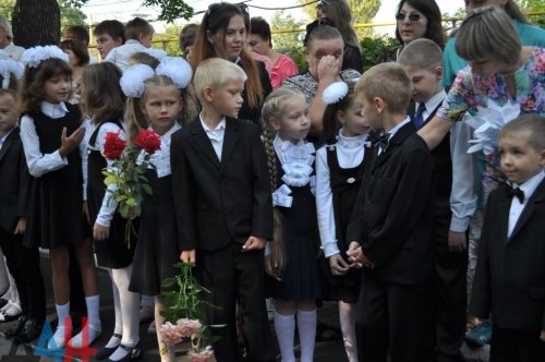 В ДНР более сотни школ так и не открылись в День знаний