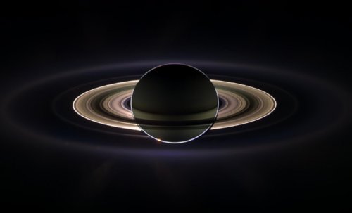 Канадские ученые превратили Сатурн в звук