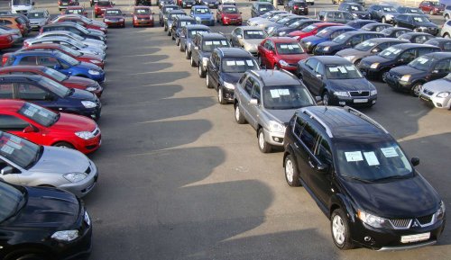 В Казане упали цены на поддержанные автомобили