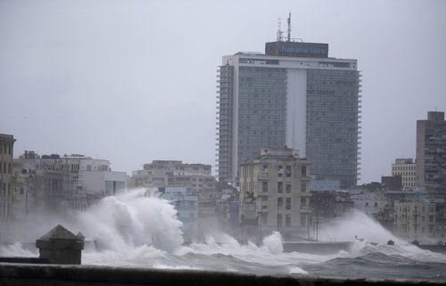 Ураган «Ирма» достиг Кубы