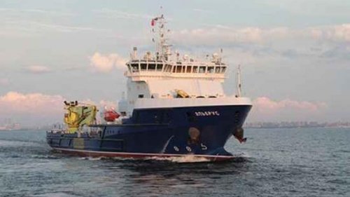 Многофункциональное судно тылового назначения «Эльбрус» проходит испытание на Северном флоте