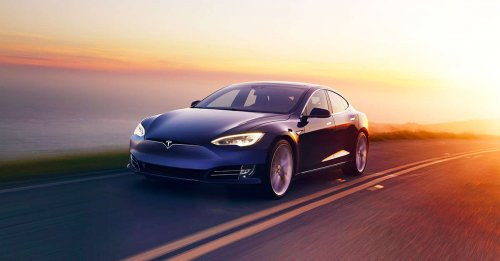 Tesla требует для производителей беспилотных авто больше гарантий