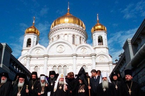 РПЦ введет «православную монополию»