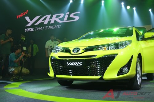 Toyota Yaris вышла в обновленной модификации