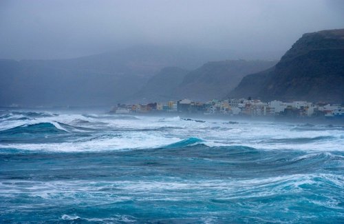 Учёные: В Атлантическом океане продолжает исчезать вода