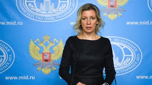 Захарова рассказала, кто управляет фейковыми аккаунтами посольств РФ