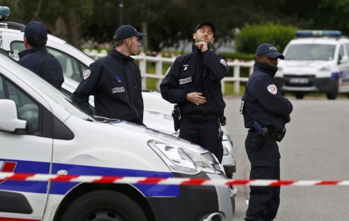 На ферме Франции обнаружены тела семьи с тремя детьми