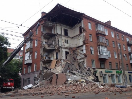 В Ижевске в жилом доме произошел взрыв