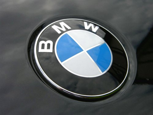 BMW разработали концепт надземных дорог для электрокаров