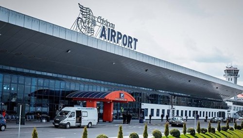 В аэропорту Кишинева задержали российских журналистов