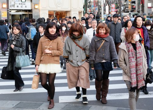 В Токио неизвестный с катаной напал на прохожих