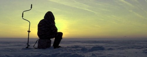 В Ульяновске трое рыбаков провалились под лед: один погиб