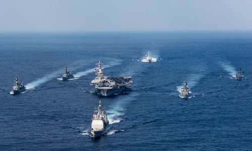 Стартовали совместные военно-морские учения США, Японии и Южной Кореи