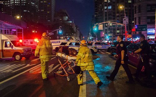 В Нью-Йорке прогремел взрыв, есть пострадавшие