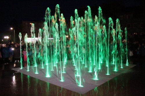 В Калининградской области торжественно открыли фонтан в декабре