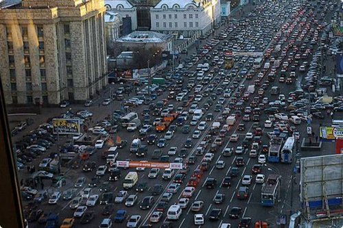В Москве автомобильные пробки составили 10 баллов