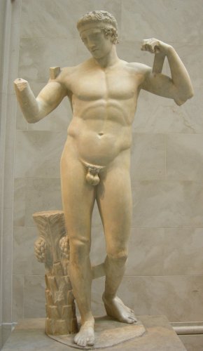 Установлена причина изображения пенисов маленьких размеров у античных статуй