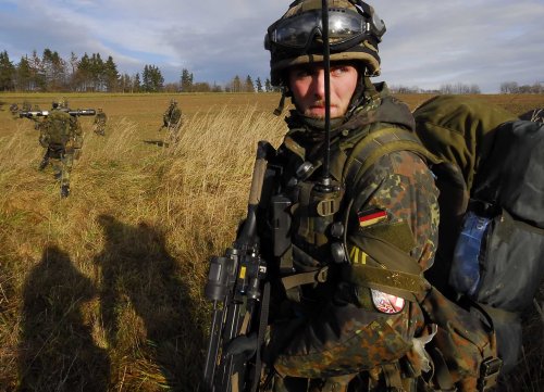 Германия утроила количество солдат для военных учений против России