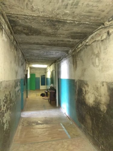 В Сеть попали снимки нереальных условий жизни в омском общежитии