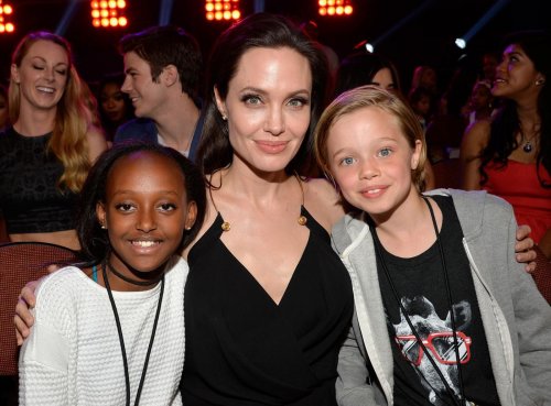 Новый роман Анджелины Джоли расстраивает ее детей