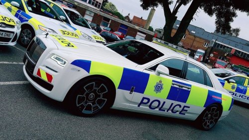 Британская пресса обвинила полицию в заправке служебных автомобилей неправильным топливом