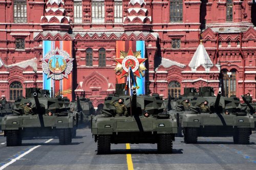 В Москву съезжается военная техника для подготовки к Параду Победы