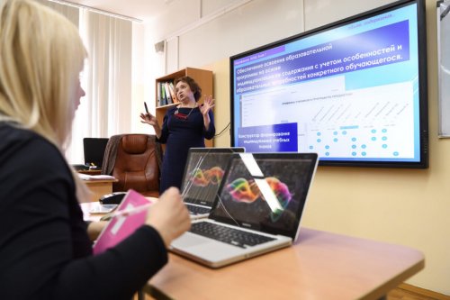 Депутаты и учителя подробно обсудили функционал проекта «Московская электронная школа»