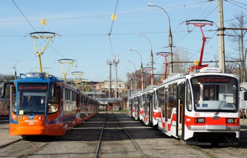 В Краснодаре жители жалуются на проблемы с оплатой в трамваях по карте