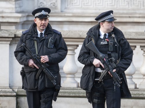 Великобритания может решить у себя проблему террористических атак