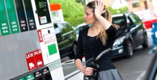 «Роснефть» предупреждает в возможном росте цен на топливо в полтора раза