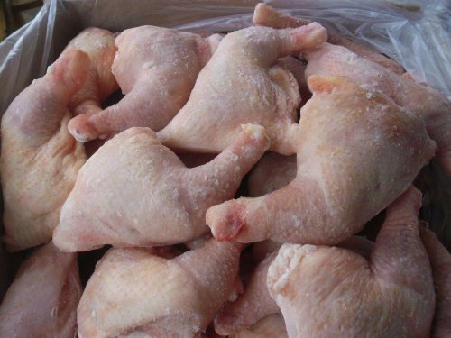 В Туве 50 человек оказались в больнице из-за курицы