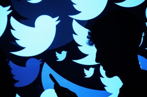 Стремительно теряющий аудиторию Twitter продолжает вести борьбу со спамом
