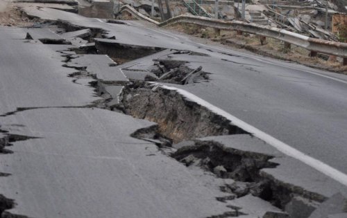 Число пострадавших в результате землетрясения в Китае увеличилось до восьми человек