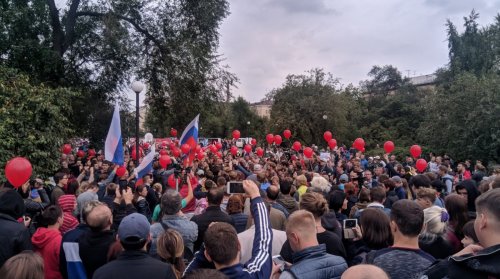 В российских городах на акциях протеста задержано более 150 человек