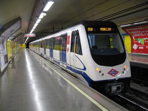 В Мадриде взорвавшийся в метро ноутбук ранил шесть человек