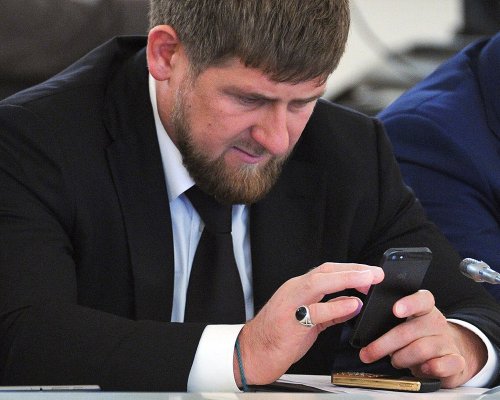 Отдельная сотовая сеть для спецслужб и чиновников появится в России
