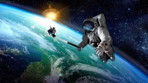 Останутся глупые и бизнесмены: Эксперты рассказали о будущем людей в космосе